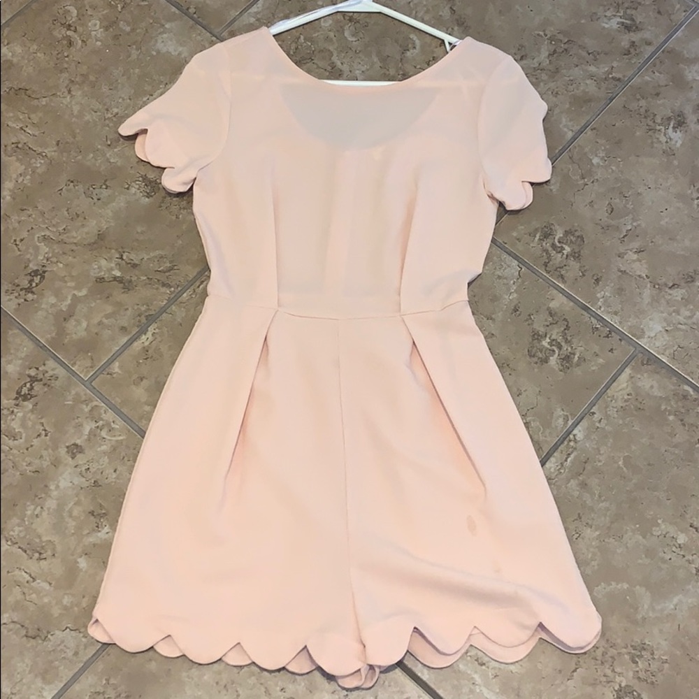 Monteau Peach Scalloped Romper - Picture 1 of 3